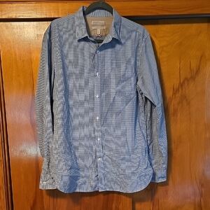 Banana Republic Blue Casual Button Down Shirt
